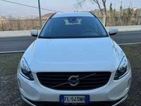 usata Volvo XC60 XC60I 2014 2.0 d3 R-design 150cv geartronic my17