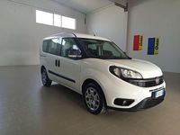 Usata Fiat Doblò Lounge 120 CV (88 kW) 2019 Bianco Monovolume