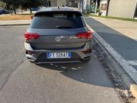 Usata VW T-Roc 116 CV (85 kW) 2019 Grigio SUV
