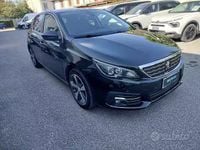Begagnad Peugeot 308 Allure 120 HK (88 kW) 2018 Svart Sedan