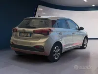 Usata Hyundai i20 75 CV (55 kW) 2020 Grigio Utilitaria