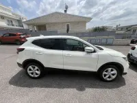Usata Nissan Qashqai N-Connecta 110 CV (80 kW) 2018 Bianco SUV