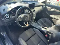 Usata Mercedes GLA200 156 CV (114 kW) 2019 Kosmosschwarz  metalliclack SUV