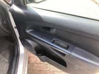 Usata Kia Venga 2012 Grigio Utilitaria