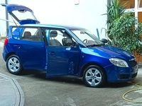 Usata Skoda Fabia Style 69 CV (50 kW) 2009 Blu/azzurro Utilitaria