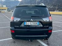 Usata Mitsubishi Outlander Instyle 140 CV (102 kW) 2007 Nero SUV