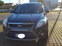 Usata Ford Kuga Titanium 140 CV (102 kW) 2013 Blu/azzurro SUV