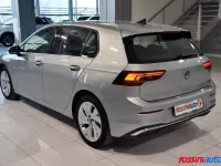 Usata VW Golf VIII Style 150 CV (110 kW) 2025 Argento Berlina
