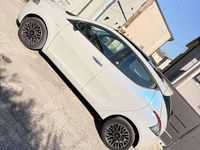 Usata Lancia Ypsilon Gold 69 CV (50 kW) 2018 Oro Utilitaria