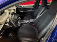 Usata Peugeot 308 GT-line 131 CV (96 kW) 2018 Bluazzurro Berlina