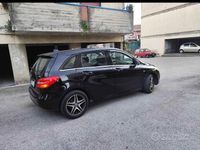 Usata Mercedes B180 109 CV (80 kW) 2012 Nero Monovolume