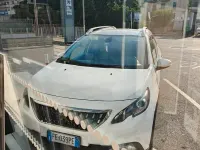 Usata Peugeot 2008 99 CV (72 kW) 2017 Bianco SUV