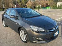 Usata Opel Astra Cosmo 110 CV (80 kW) 2014 Grigio Berlina