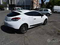 Usata Renault Mégane Coupé 160 CV (117 kW) 2009 Bianco Coupé