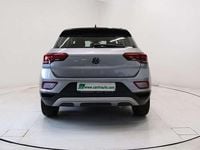 Usata VW T-Roc Life 150 CV (110 kW) 2022 Grigio/nero SUV