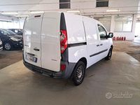 Usata Renault Kangoo 90 CV (66 kW) 2012 Bianco Monovolume