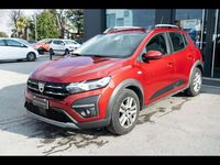 Usata Dacia Sandero Comfort 101 CV (74 kW) 2023 Rosso Utilitaria