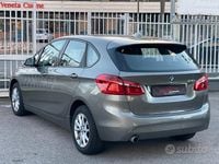 Usata BMW 216 Active Tourer Sport Line 116 CV (85 kW) 2017 Grigio Monovolume