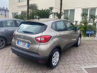 Usata Renault Captur 90 CV (66 kW) 2014 SUV