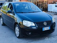 Usata VW Polo Sportline 69 CV (50 kW) 2007 Nero Utilitaria