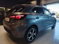 Usata MG MG3 Luxury 194 CV (142 kW) 2025 Grigio Utilitaria