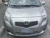 Usata Toyota Yaris 69 CV (50 kW) 2006 Grigio Berlina