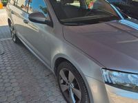 Usata Skoda Octavia G-TEC Executive 110 CV (80 kW) 2016 Argento Station wagon