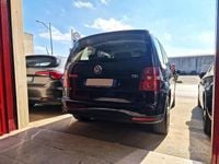 Usata VW Touran Advance 105 CV (77 kW) 2010 Nero Monovolume