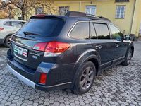 Usata Subaru Outback 150 CV (110 kW) 2014 Grigio Station wagon