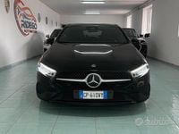 Usata Mercedes A180 AMG Line Premium 116 CV (85 kW) 2023 Nero Berlina