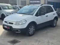 Usata Fiat Sedici Emotion 120 CV (88 kW) 2011 Bianco SUV