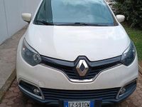 Usata Renault Captur 90 CV (66 kW) 2015 Bianco SUV