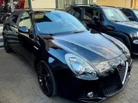 Usata Alfa Romeo Giulietta Super 120 CV (88 kW) 2018 Nero Utilitaria