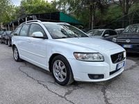 Usata Volvo V50 115 CV (84 kW) 2011 Bianco Station wagon