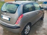 Usata Lancia Ypsilon 2004 Grigio Utilitaria