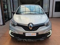 Usata Renault Captur Life 90 CV (66 kW) 2019 Argento SUV