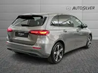 Usata Mercedes B180 Advanced Plus 116 CV (85 kW) 2023 Grigio / metallizzato Utilitaria