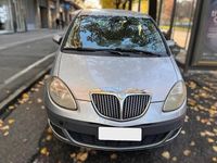 Usata Lancia Musa 95 CV (69 kW) 2006 Grigio Monovolume