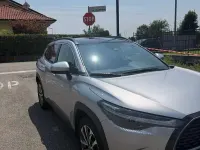 Usata Toyota Corolla Cross Lounge 98 CV (72 kW) 2024 Argento SUV