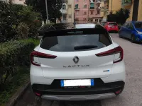 Usata Renault Captur Zen 94 CV (69 kW) 2022 Bianco SUV