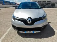 Usata Renault Captur Intens 90 CV (66 kW) 2016 Grigio SUV