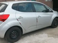 Usata Kia Venga 90 CV (66 kW) 2018 Grigio Utilitaria