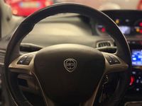 Usata Lancia Ypsilon Gold 95 CV (69 kW) 2016 Nero Utilitaria