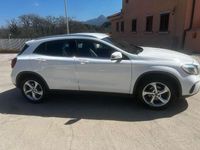 Begagnad Mercedes GLA180 109 HK (80 kW) 2018 Vit SUV