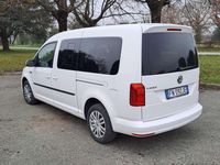 Usado VW Caddy Maxi 102 CV (75 kW) 2018 Blanco Monovolumen