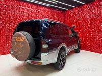 Usata Mitsubishi Pajero 160 CV (117 kW) 2003 Blu SUV