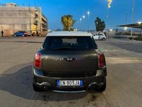 Usata Mini Countryman 111 CV (81 kW) 2012 Verde SUV