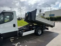 Usata Iveco Daily 150 CV (110 kW) 2017 Bianco Furgone
