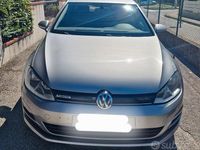 Usata VW Golf VII Comfortline 110 CV (80 kW) 2016 Grigio Utilitaria