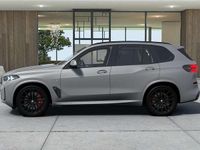 Nuova BMW X5 M Sport 298 CV (219 kW) 2025 Grigio SUV